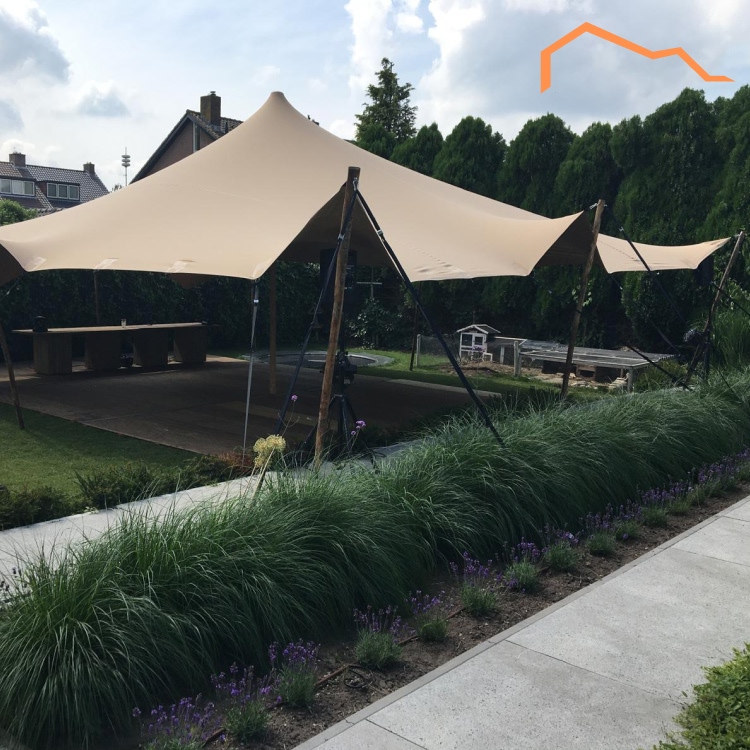 Stretchtent in verkoop